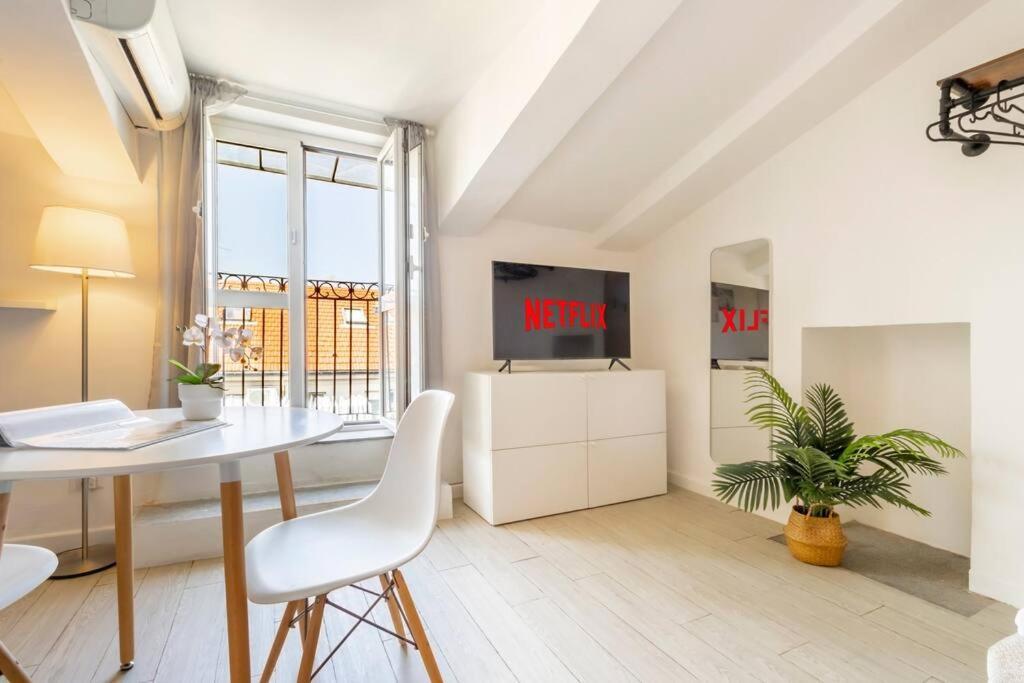 Centro Deluxe Suite Con Wi-Fi E Netflix Turín Exterior foto